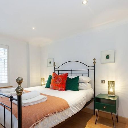 Apartment In The Heart Of The City Centre, Live Like A Local Оксфорд Екстериор снимка